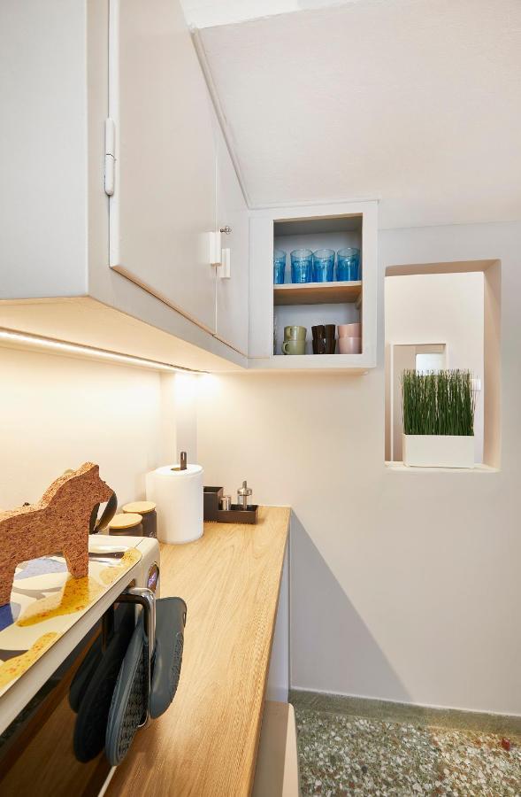 Chloe Boutique Apartments Acropolis Museum アテネ エクステリア 写真
