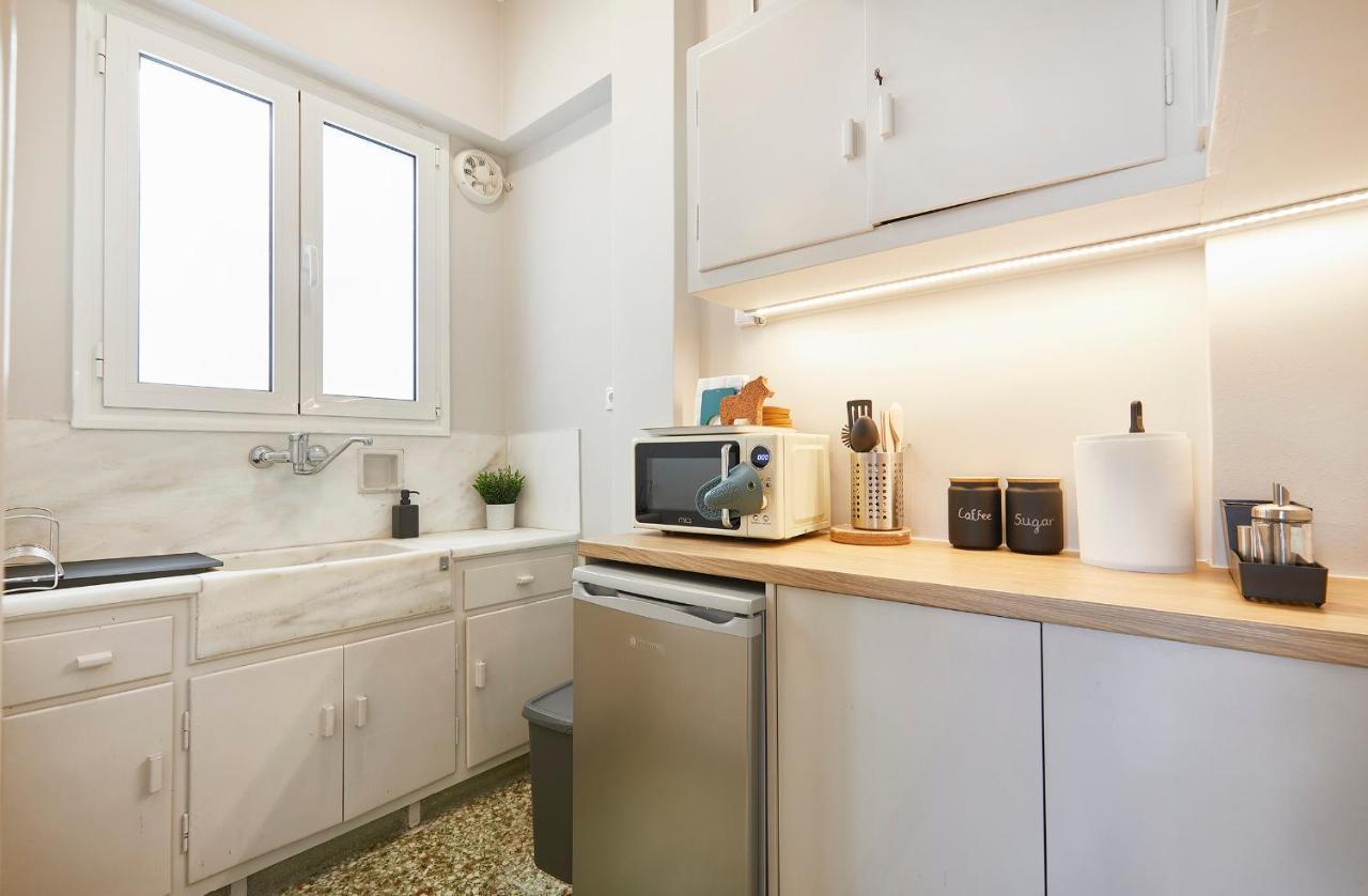 Chloe Boutique Apartments Acropolis Museum アテネ エクステリア 写真
